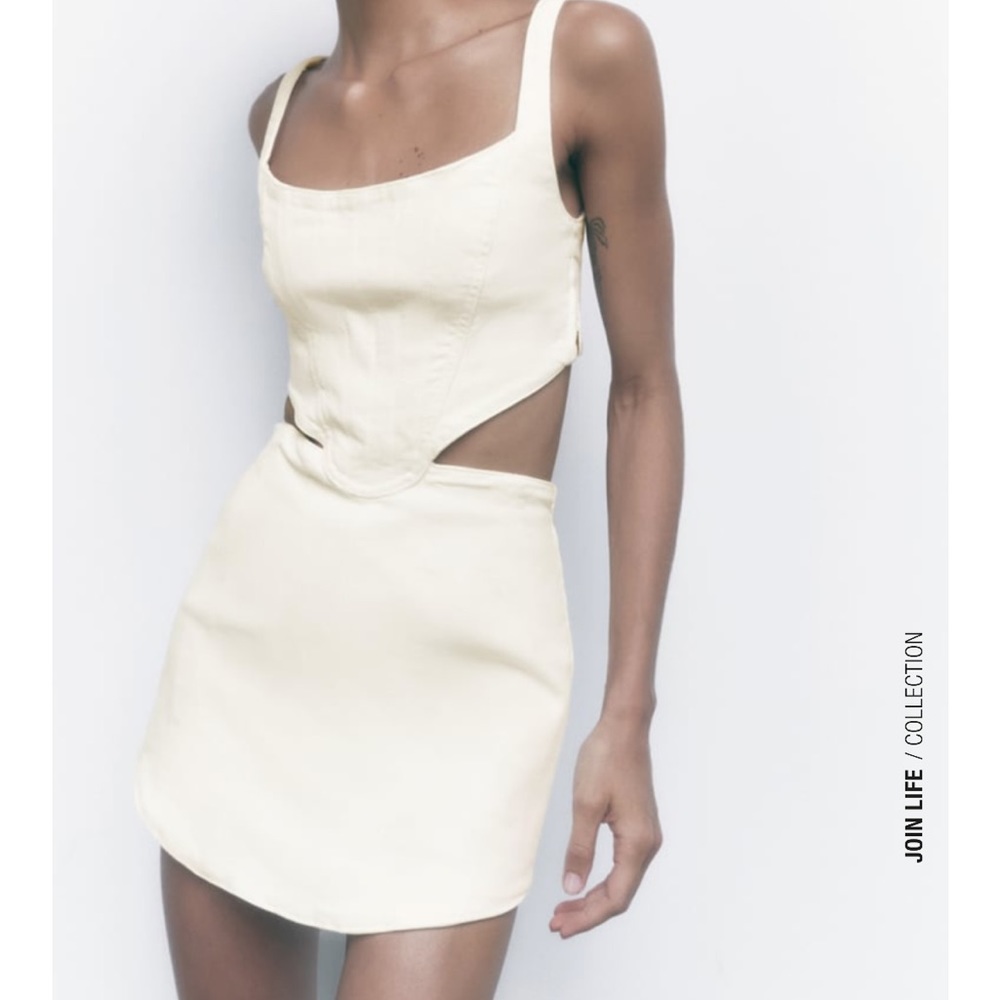 ZARA White/Cream Denim Dress - Size L🤍